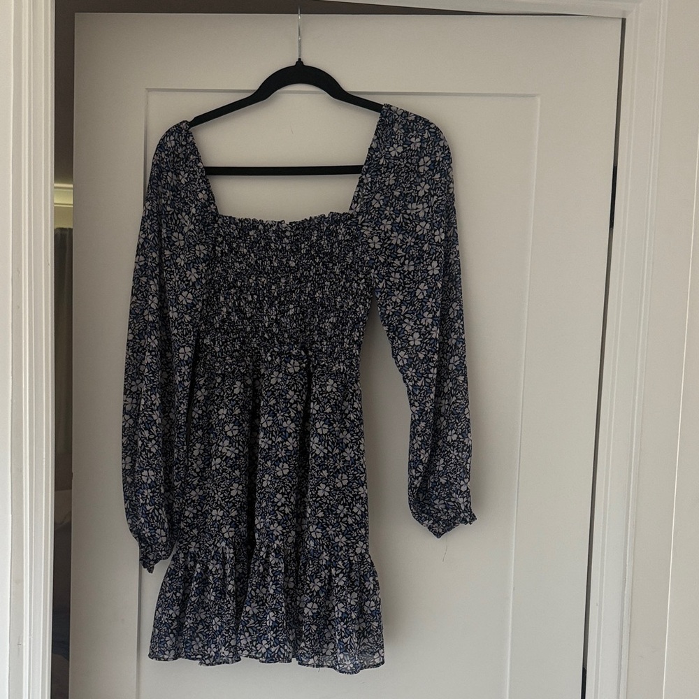 1 State Navy Floral Smocked Mini Dress size S